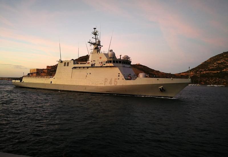 Španjolska šalje mornaricu da otprati brod s migrantima iz talijanskih voda