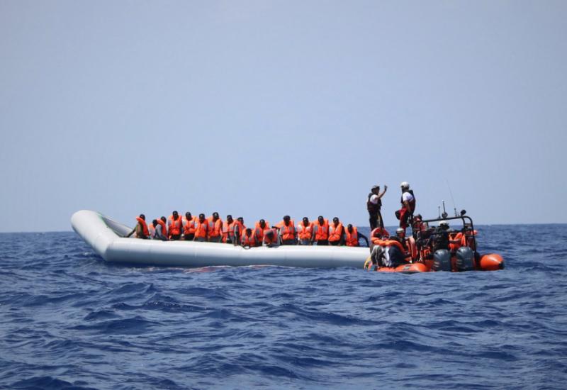 Migranti u moru - Grčka: Spašeno više od 100 migranata iz mora
