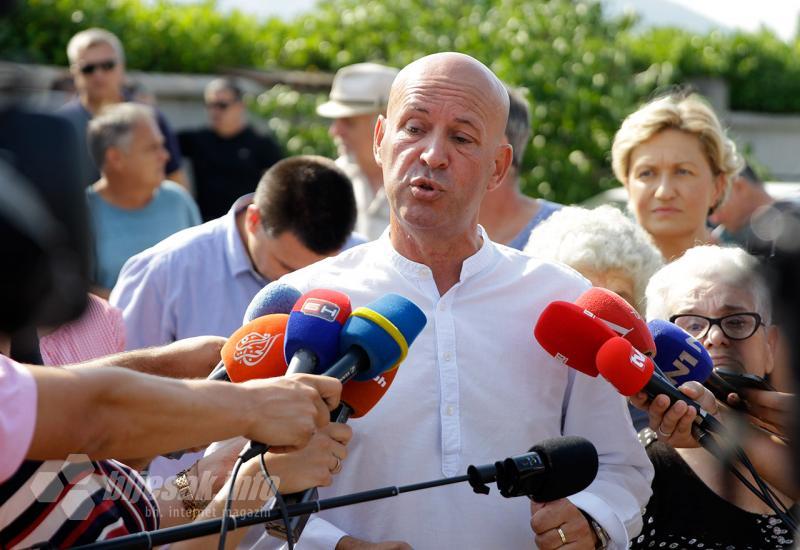 DF napustio Koaliciju u Mostaru: Džubur podnio ostavku 