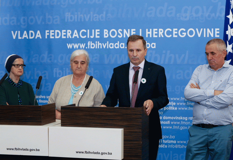 ''Predložit ćemo majke Srebrenice za Nobelovu nagradu za mir''