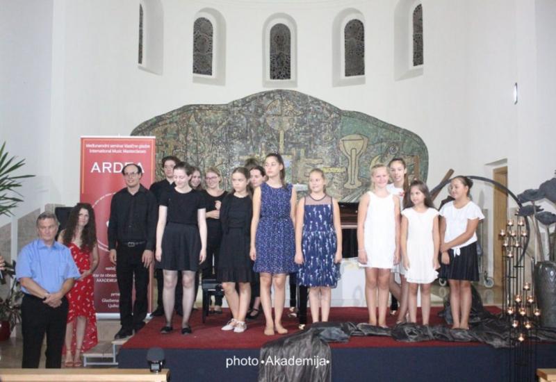 Koncert polaznika violine u Čapljini - U Čapljini održan koncert polaznika violine