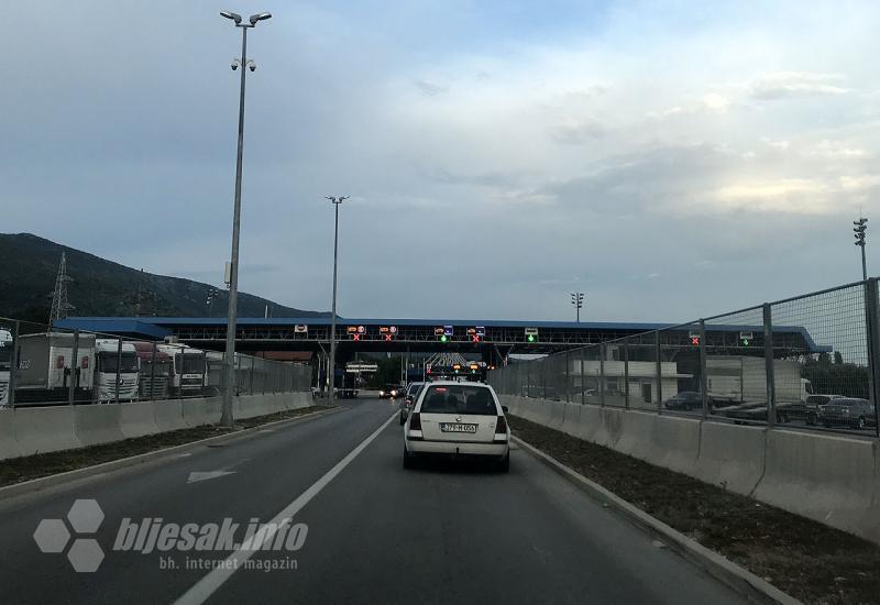 Na svim graničnim prijelazima BiH pojačana je kontrola putnika i robe