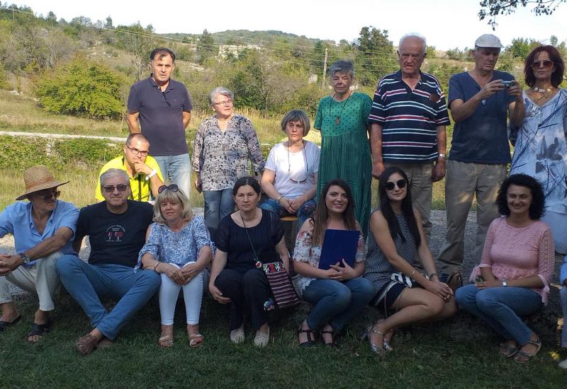 Susreti pjesnika iz Imotske krajine i Zapadne Hercegovine postaju tradicija