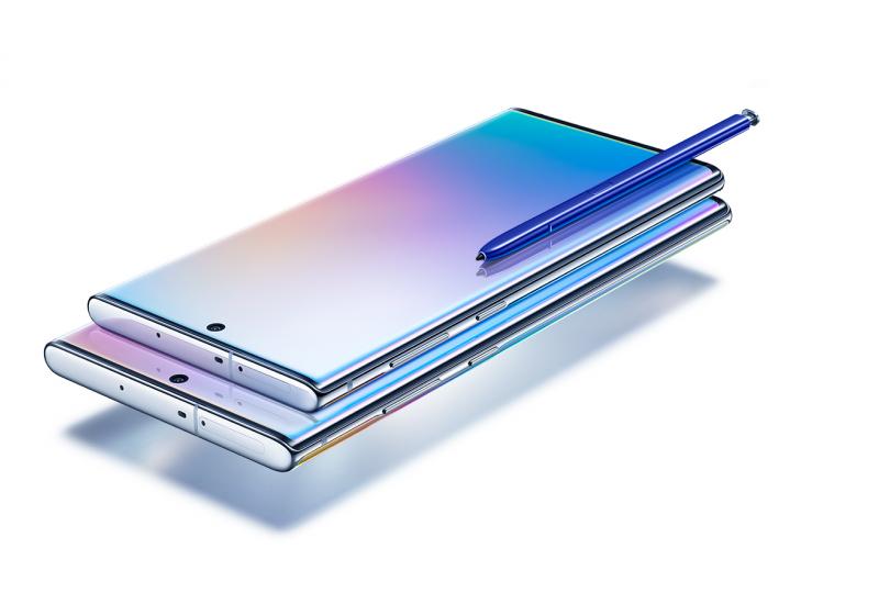 Samsung razmišlja o radikalnom potezu: Sljedeće godine stiže Galaxy One?