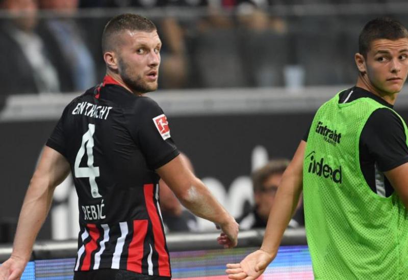 Ante Rebić vraća se u Italiju - Milan i Eintracht rade trampu: Rebić u Milano, Silva u Frankfurt!
