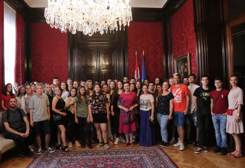 Ljetna akademija njemačkog jezika u Beču - Napredak mlade s Balkana u Beču učio njemački jezik 