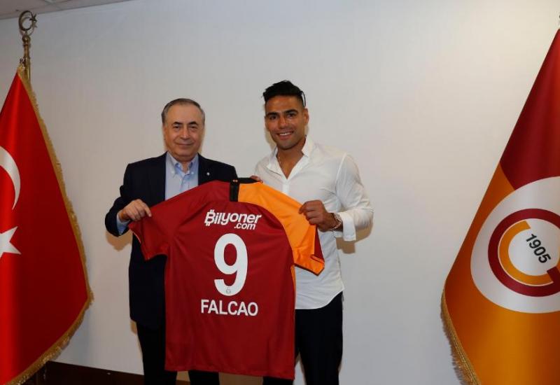 Radamel Falcao tri godine u Galatasarayu