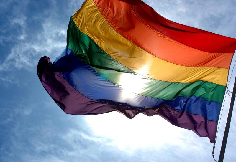Isplaćena odšteta onima koji su zbog homoseksualnosti proganjani iz države