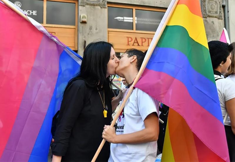 Bh. povorka ponosa poziva i saveznike na glasnu borbu protiv diskriminacije LGBTIQ zajednice