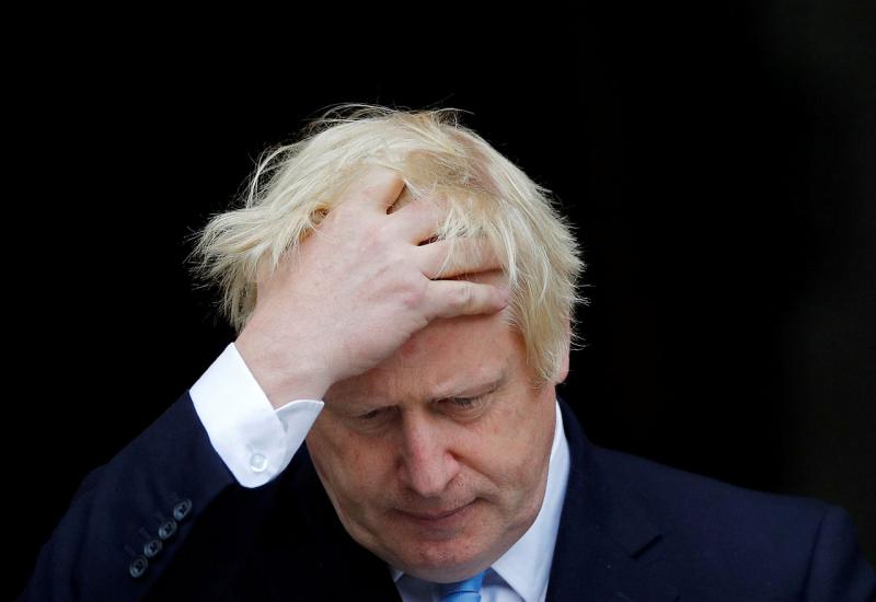 Boris Johnson zaražen koronavirusom