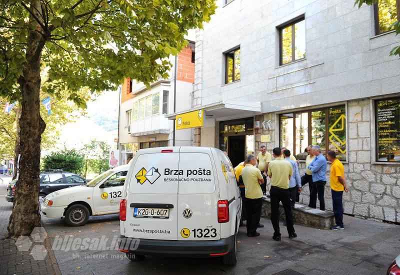 Jednosatni štrajk upozorenja poštara u Širokom Brijegu - Sat upozorenja iz Hrvatske pošte Mostar