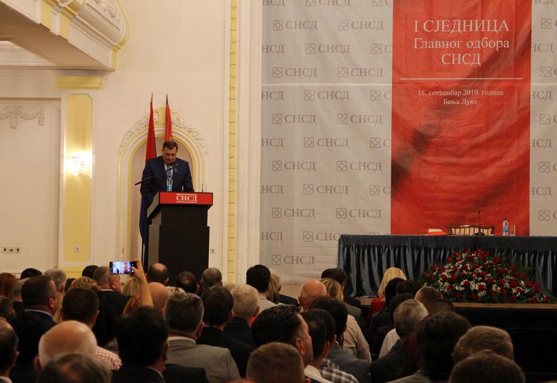 Sjednica Glavnog odbora SNSD-a - Dodik najavio radikalne poteze u očuvanju interesa Republike Srpske