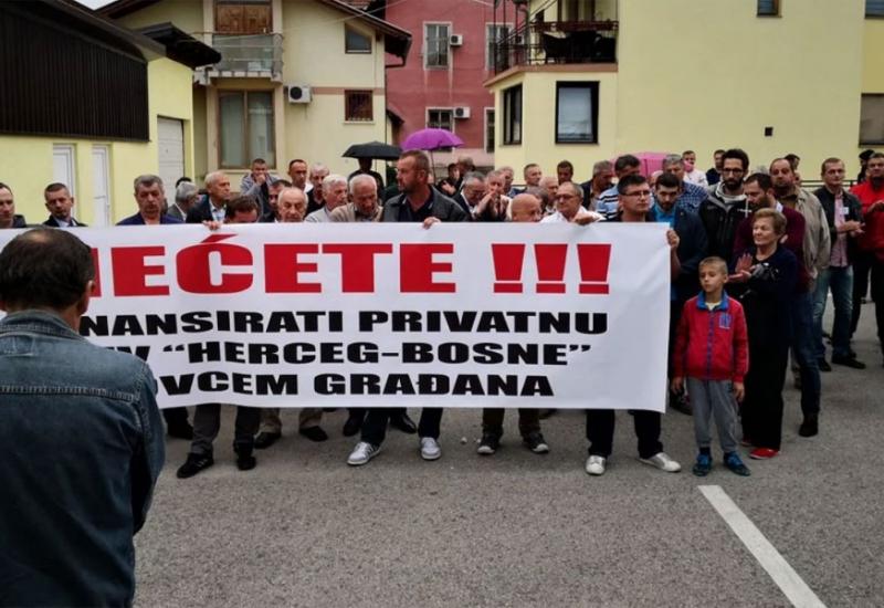Žepčaci prosvjedovali protiv financiranja RTV Herceg-Bosne - Žepčaci prosvjedovali protiv financiranja RTV Herceg-Bosne iz proračuna općine