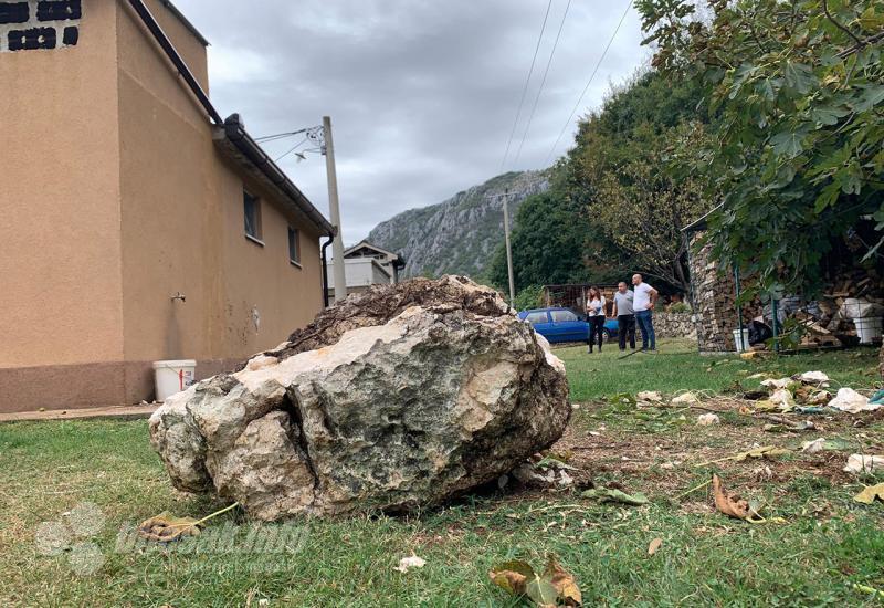 Stijena  - Stijena se obrušila na kuću kraj Mostara