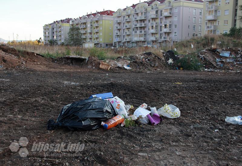 Mostar: Komunalci očiste, građani (ponovno) uprljaju