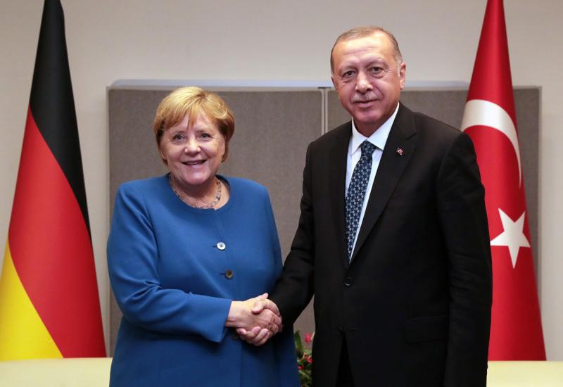 Erdogan se u New Yorku sastao sa Merkel