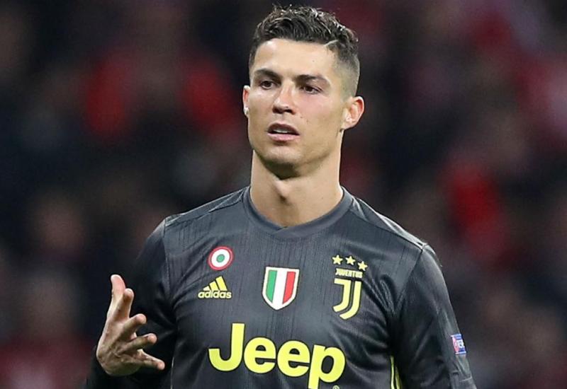 Cristiano Ronaldo (Juventus) - Ronaldovi navijači bijesni, a Portugalac se javio filozofskom porukom