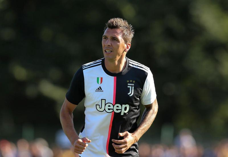 Mandžukić ostaje u Juventusu do siječnja, a onda odlazi na Otok