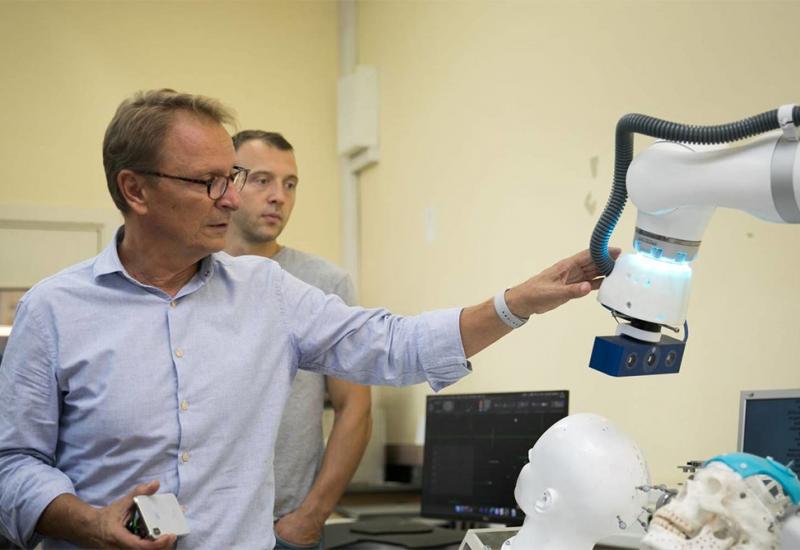 Hrvatska razvija uspješan robotizirani sustav za neurokirurgiju