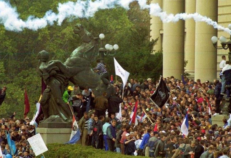  Devetnaest godina od prosvjeda u Beogradu
