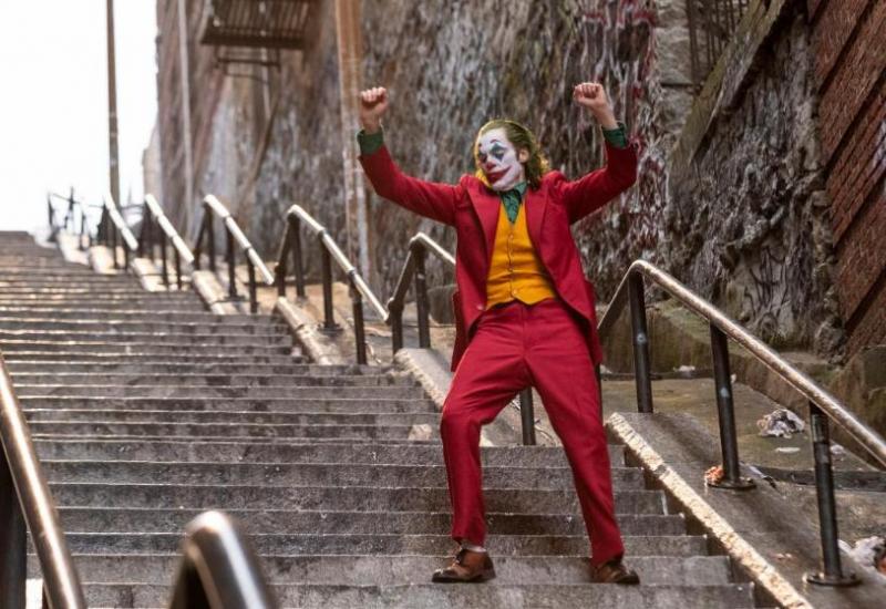 Joaquin Phoenix  pleše u filmu Joker uz glazbu pedofilnog rockera - Glazbenik pedofil Gary Glitter profitirt će od kino hita 