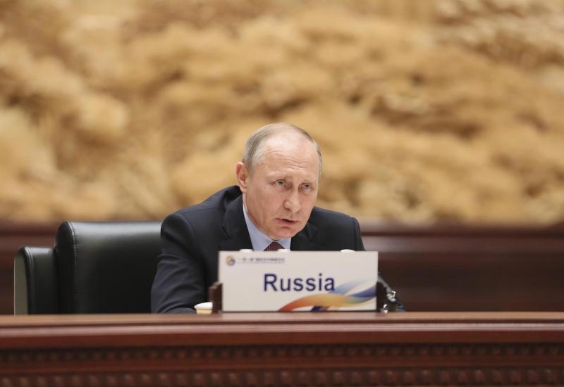 Putin: Strane vojne snage moraju otići iz Sirije
