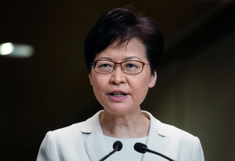 Prodemokratski zastupnici traže ostavku Lam