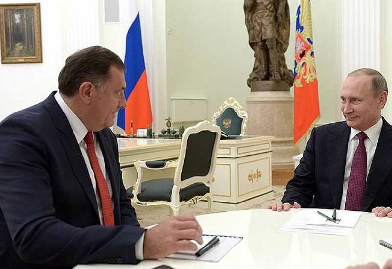 SRNA - Dodik i Vučić pisali talentiranom Putinu: Želimo mudre savjete