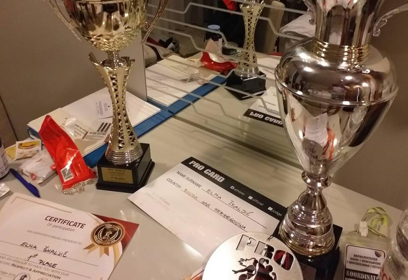 Osvojeni pehari - Mostar dobio svjetsku prvakinju