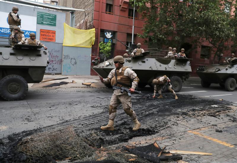 Vojska na ulicama Santiaga - U neredima u Čileu poginulo sedam ljudi