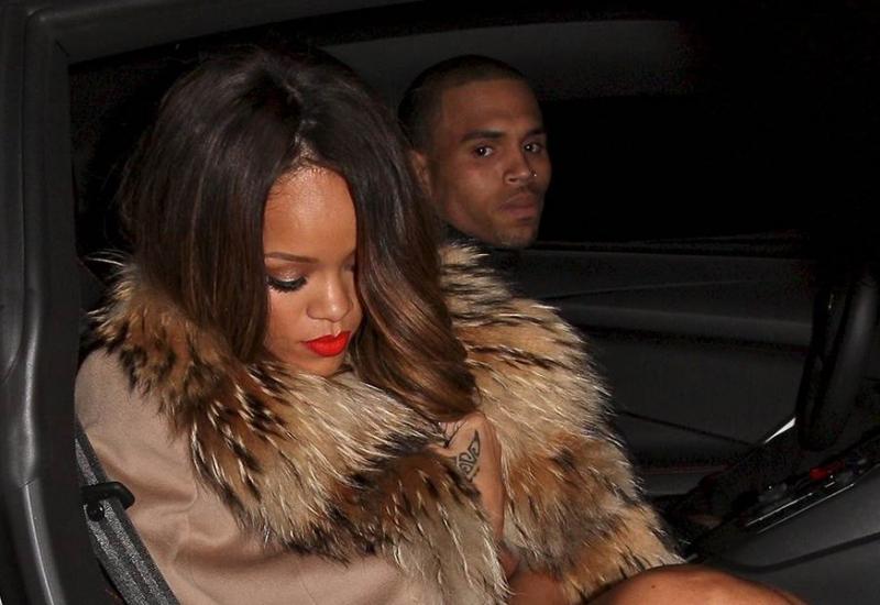 Izgleda da je Rihanna oprostila batine
