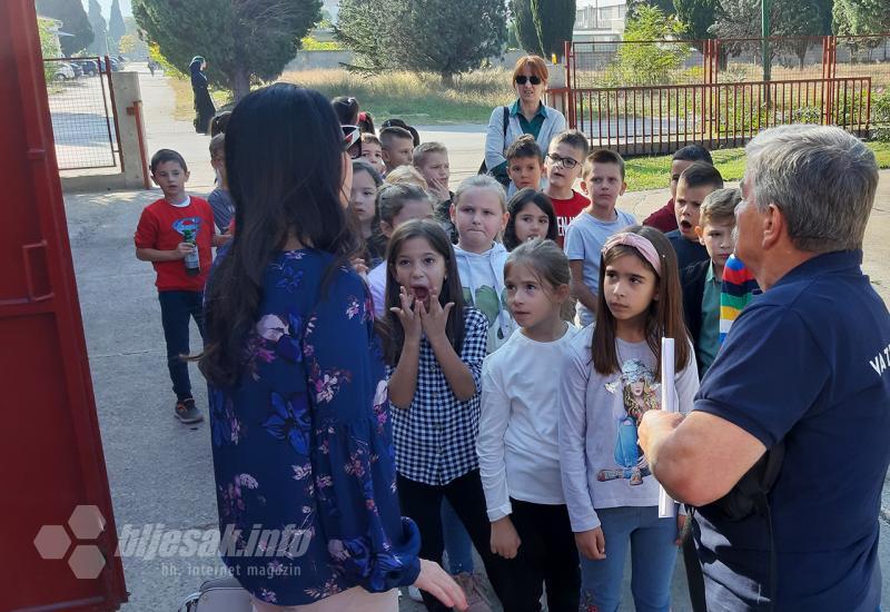 Mostar: Vatrogasci educirali učenike o požarnoj sigurnosti