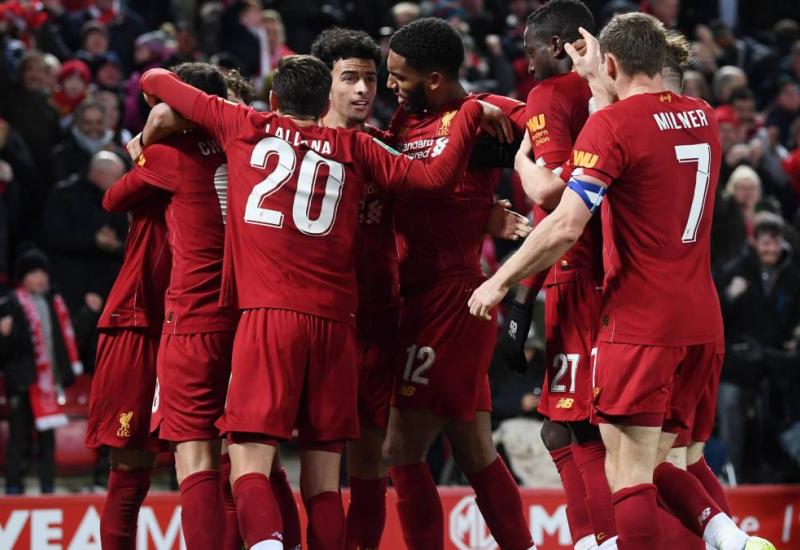 Radost igrača Liverpoola nakon lude utakmice -  Carabao Cup: Liverpool i Arsenal odigrali 5:5, odluka pala nakon jedanaesteraca