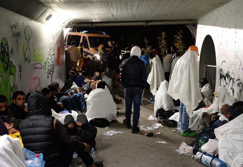 Gotovo 14.000 migranata želi azil u BiH