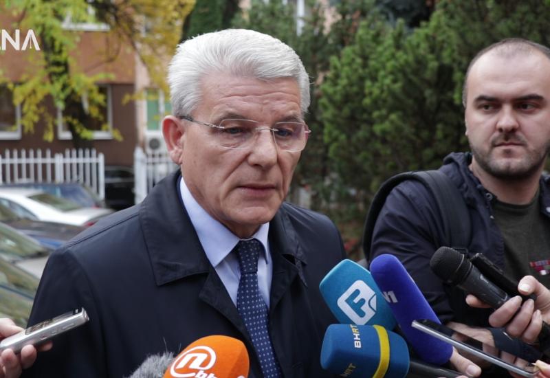 Džaferović: Novčane kazne za nedolazak na sjednice parlamenta