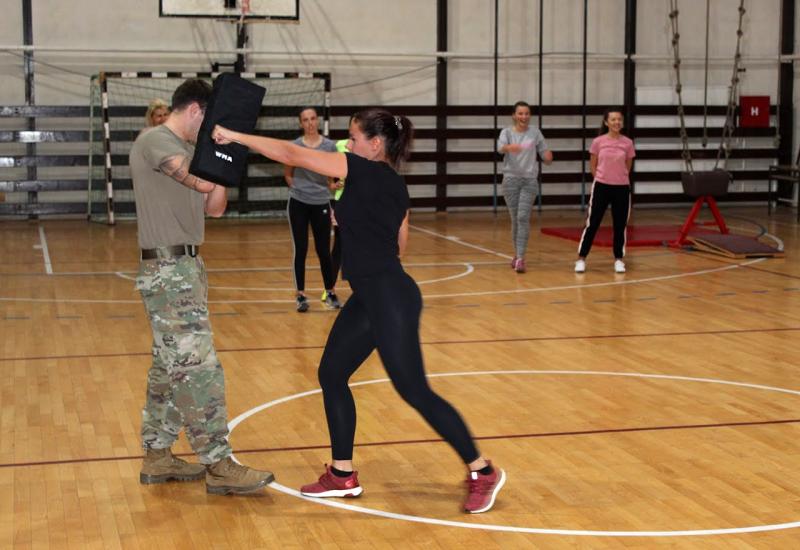 Američki vojnici će obučavati Mostarke za samoobranu