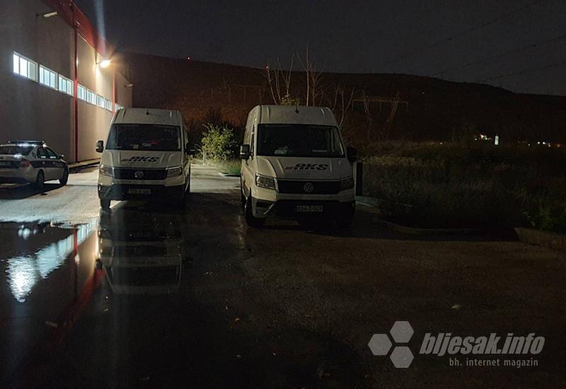 Naoružani pljačkaši presreli vozilo brze pošte u Mostaru