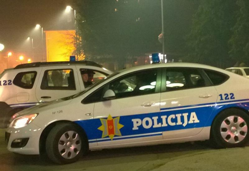 Ilustracija - Policija ostala bez auta, sada u privatna sipaju službeno gorivo