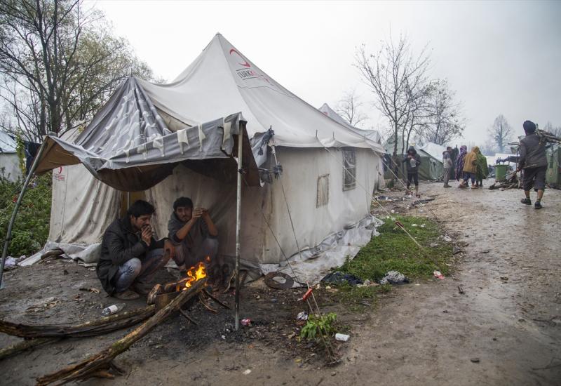 Mijatović pozvala vlasti da hitno osiguraju pristojan smještaj za migrante