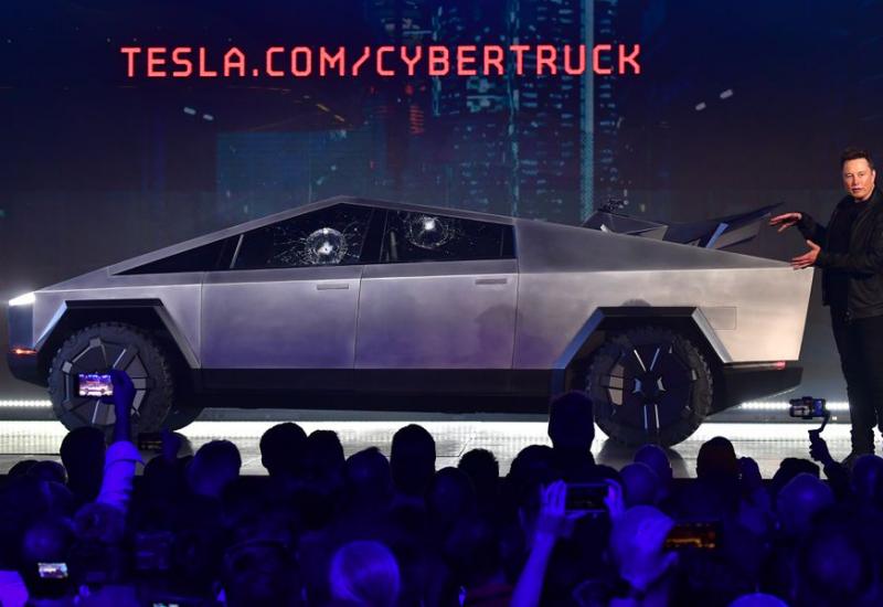 Elon Musk predstavio je Tesla Cybertruck - Predstavljen Tesla Cybertruck