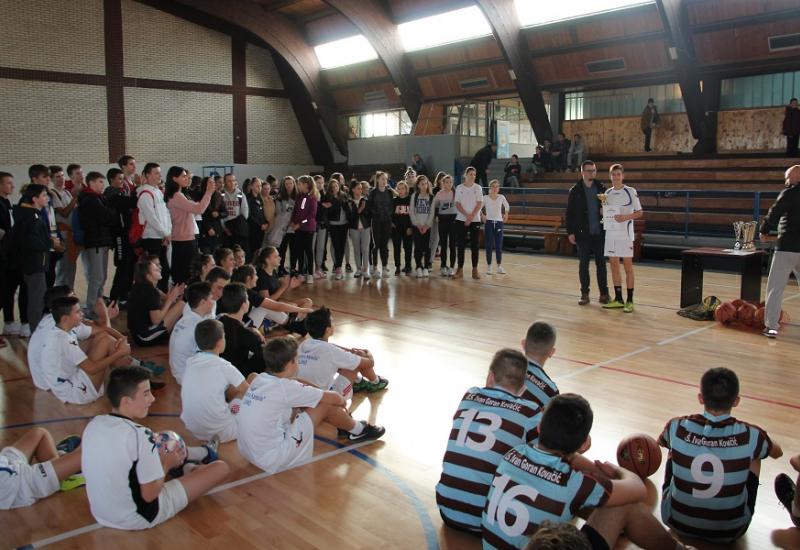 Sportsko natjecanje okupilo 300 osnovnoškolaca - Sportsko natjecanje okupilo 300 osnovnoškolaca