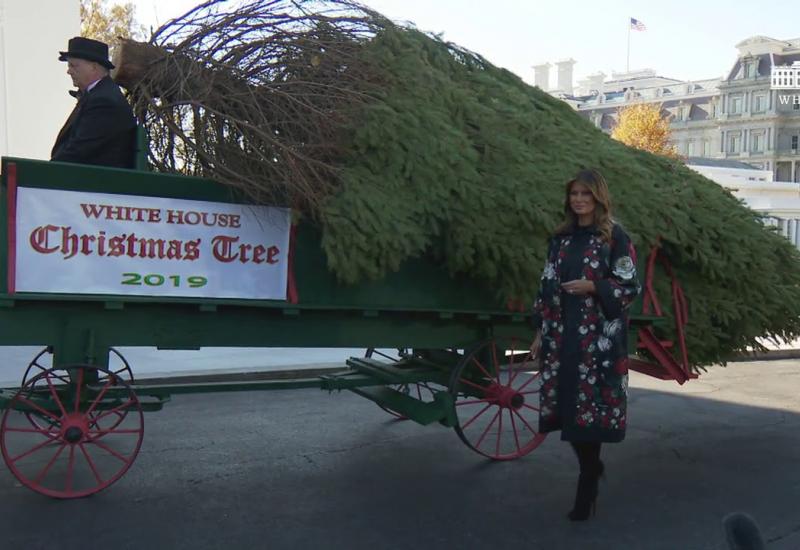 Melania preuzela božićno drvce za Bijelu kuću  