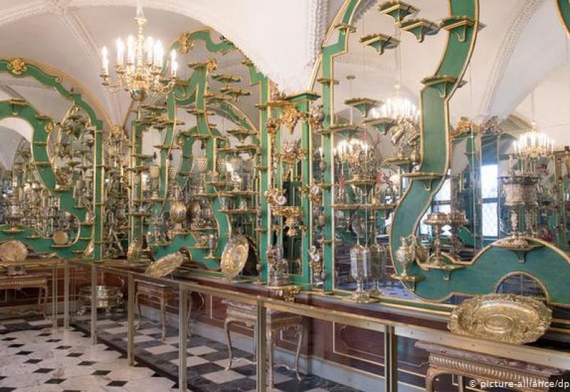 Dio postava u muzeju Grünes Gewölbe u Dresdenu - Gdje će završiti skupocjeni nakit iz Dresdena?