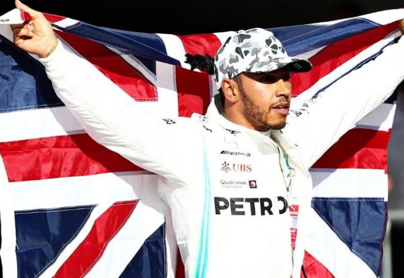 Svjetski prvak u Formuli 1 Lewis Hamilton - Je li na pomolu senzacionalni transfer u Formuli 1?