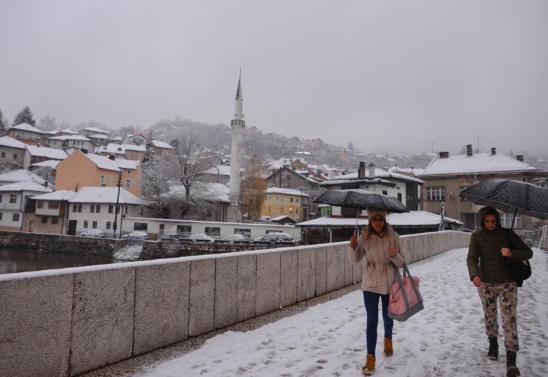 U Sarajevu pao industrijski snijeg