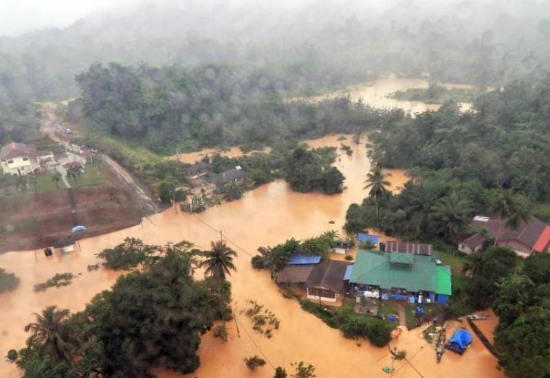 Evakuirano više od 16.000 osoba zbog poplava u Maleziji - Evakuirano više od 16.000 osoba zbog poplava u Maleziji