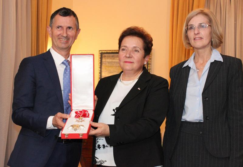 Odlikovanje ministrice Pendeš - Austrijski ministar dodijelio zlatno odlikovanje ministrici Pendeš