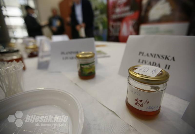 Pčelari u Mostaru poručili: Med ima budućnost! - Pčelari u Mostaru poručili: Med ima budućnost!