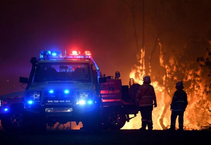 Vatrogasci ne mogu protiv požara u blizini Sydneya
