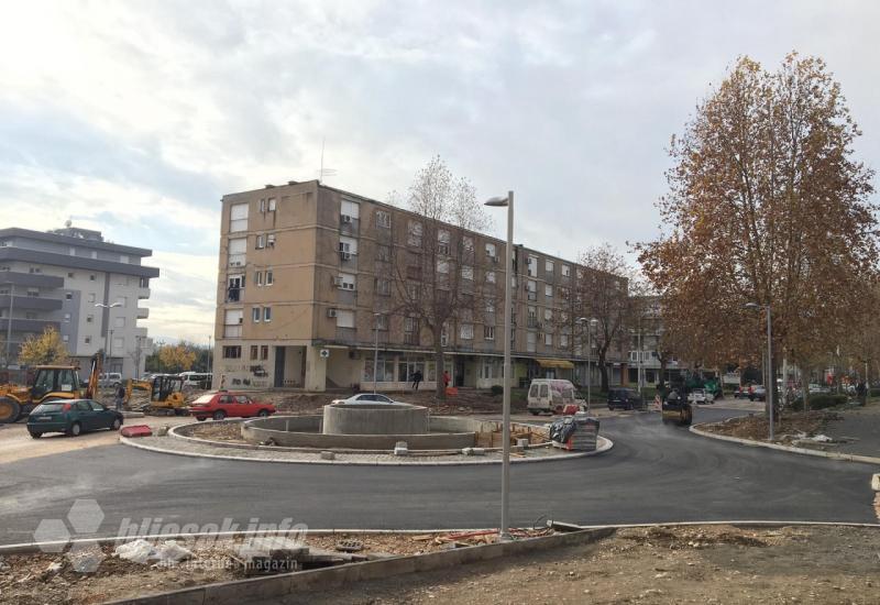 Kružni tok u Čapljini dobio asfalt